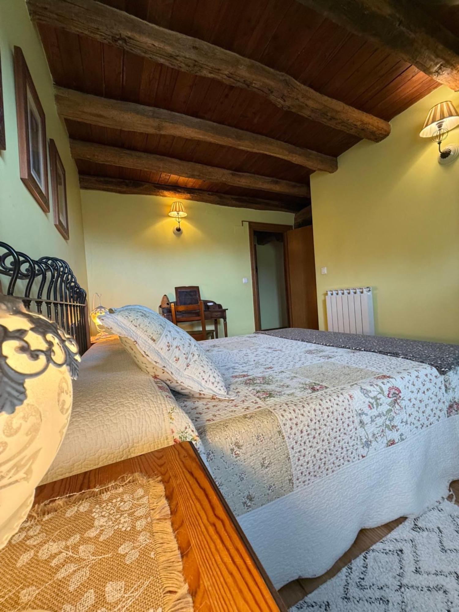 Casa Peluaga Guest House Oiartzun Eksteriør bilde