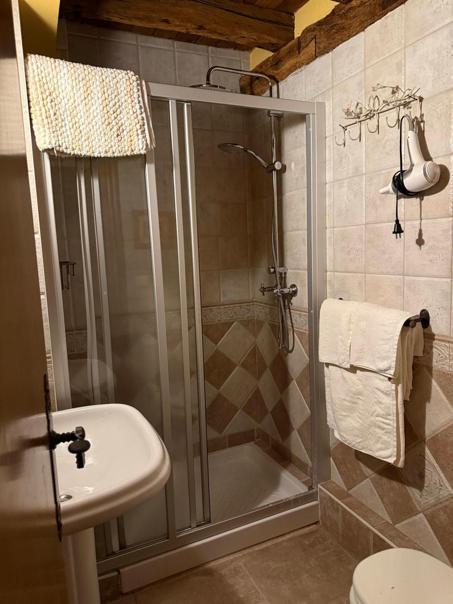 Casa Peluaga Guest House Oiartzun Eksteriør bilde